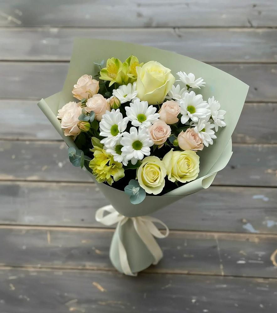 Букет цветов из: Альстромерии, Розы и Хризантемы в Топчихе