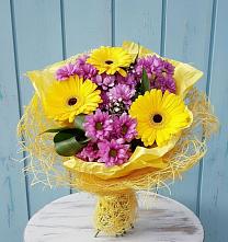 Букет цветов из:  Хризантемы и Герберы в Топчихе