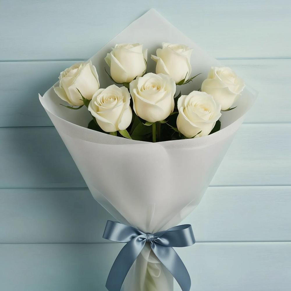 Букет 7 Белых роз Эдлесс Лав в Топчихе